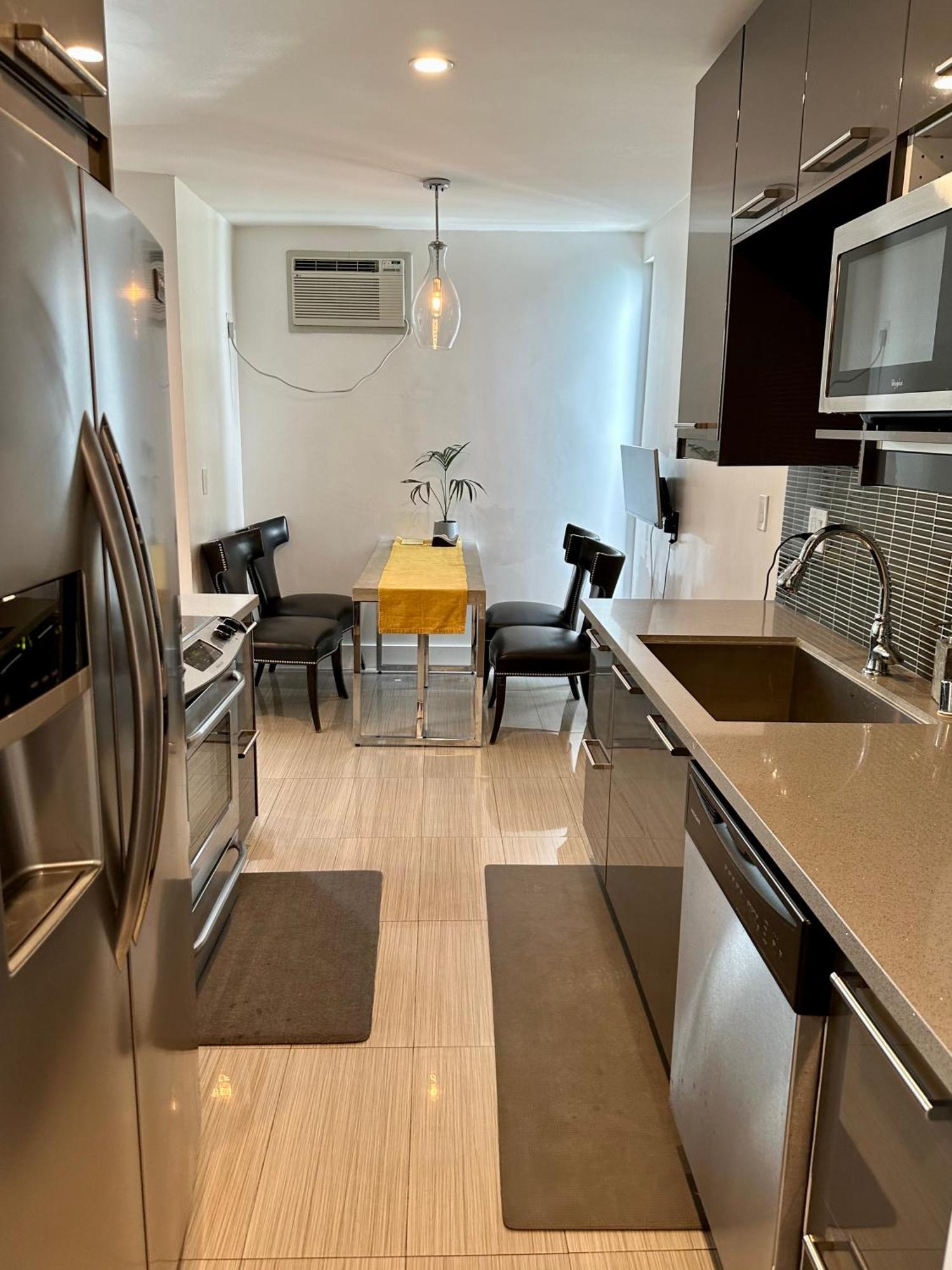 Hemingway By Luca - Free Parking Apartment ลอสแอนเจลิส ภายนอก รูปภาพ